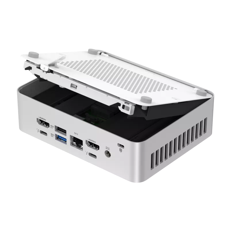 Odprti ASUS NUC 15 Pro+ Kit