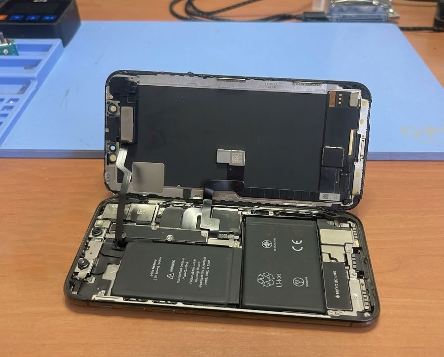 Popravilo zaslona telefona